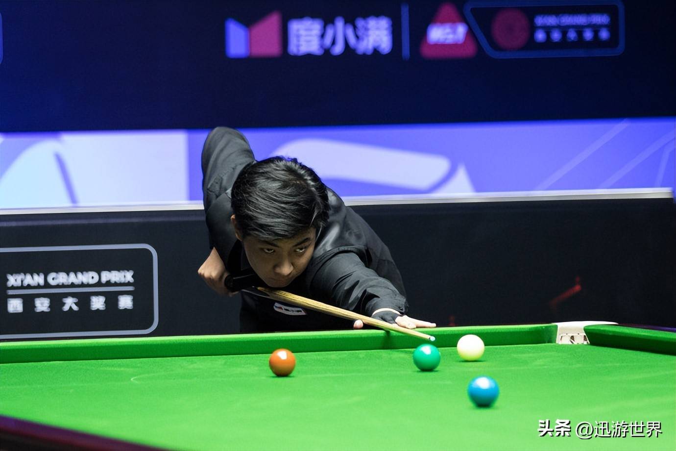 安普敦的球 安普敦的球